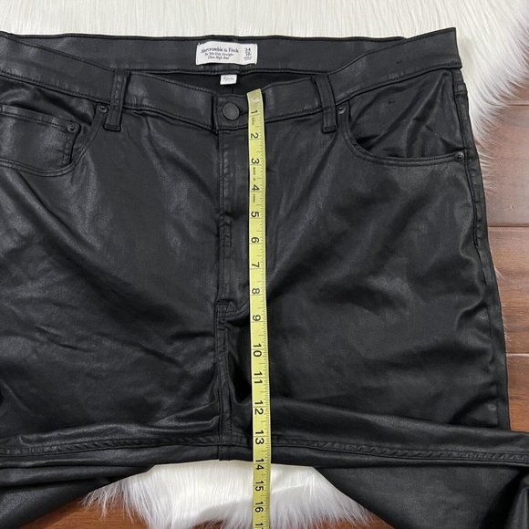 Abercrombie‎ & Fitch Size 18 / 34 Coated Black High Rise 90s Slim Straight Jeans - Picture 5 of 9